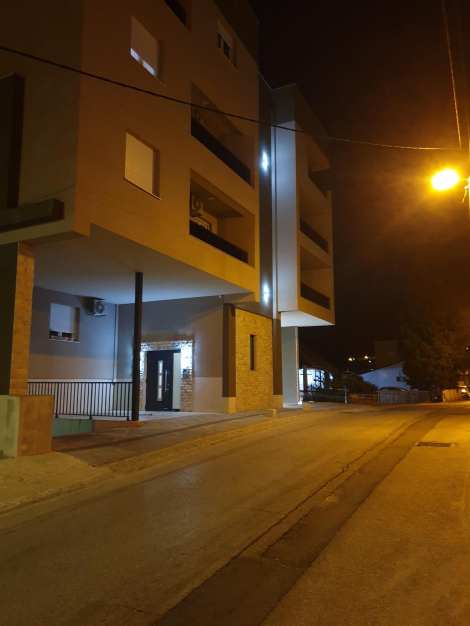 Ferienwohnung Mia Gi Luxury + Garage Mostar Exterior foto