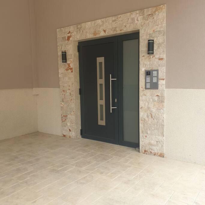 Ferienwohnung Mia Gi Luxury + Garage Mostar Exterior foto